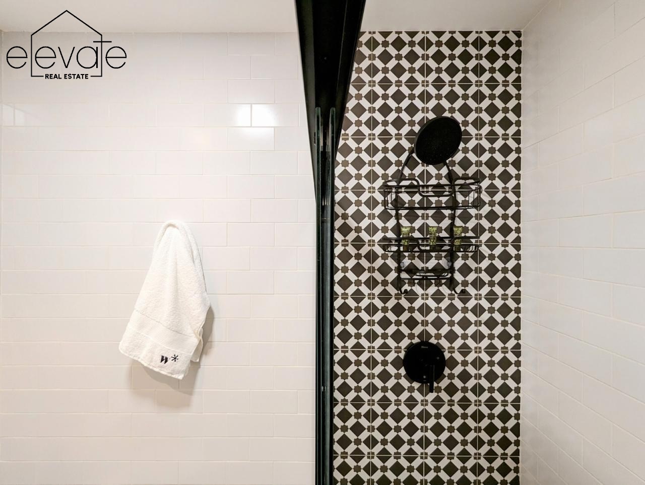 LA CUADRA - CASCO VIEJO