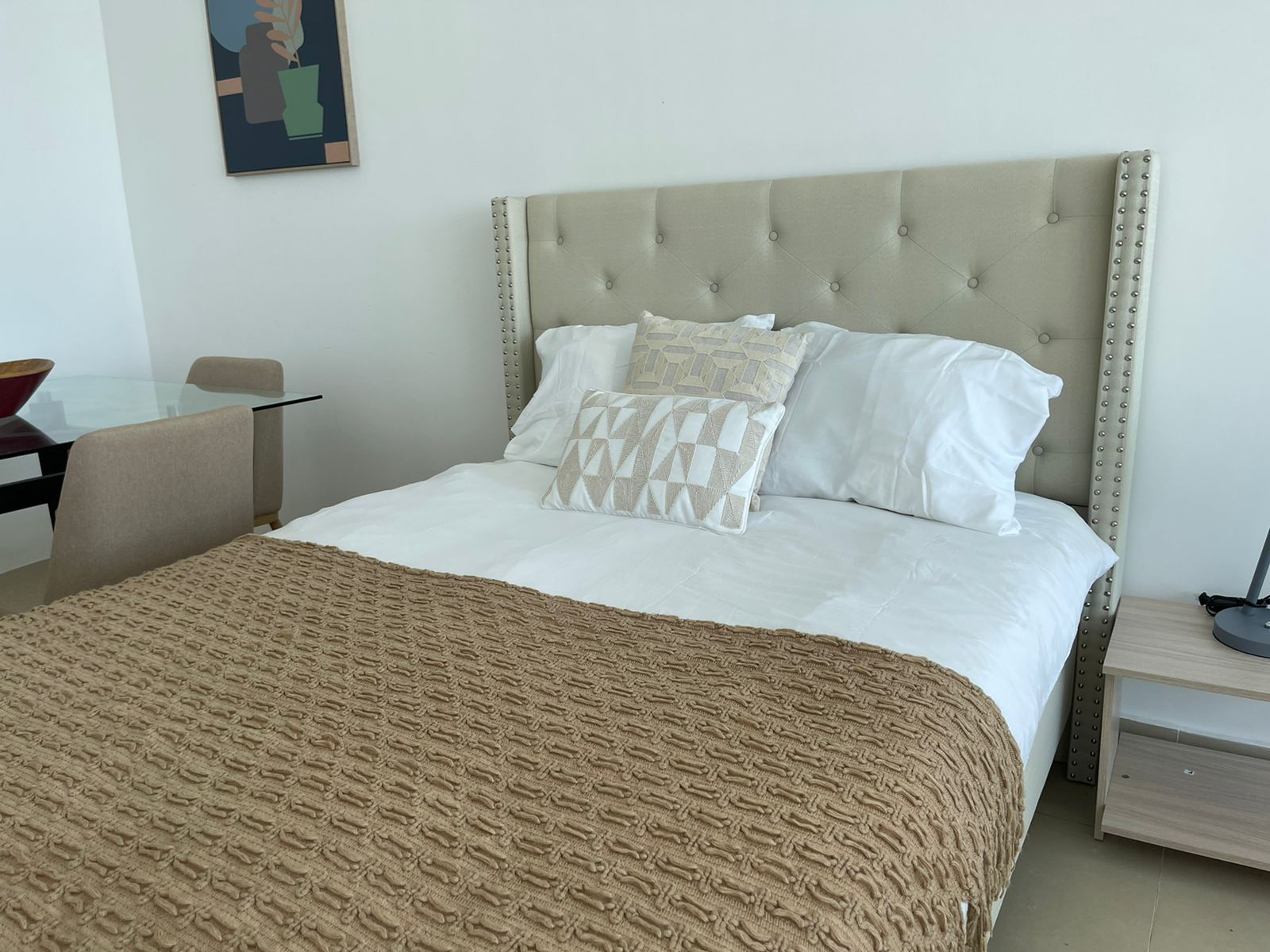 Se alquila apartamento completamente amoblado en Isla Naos - Amador