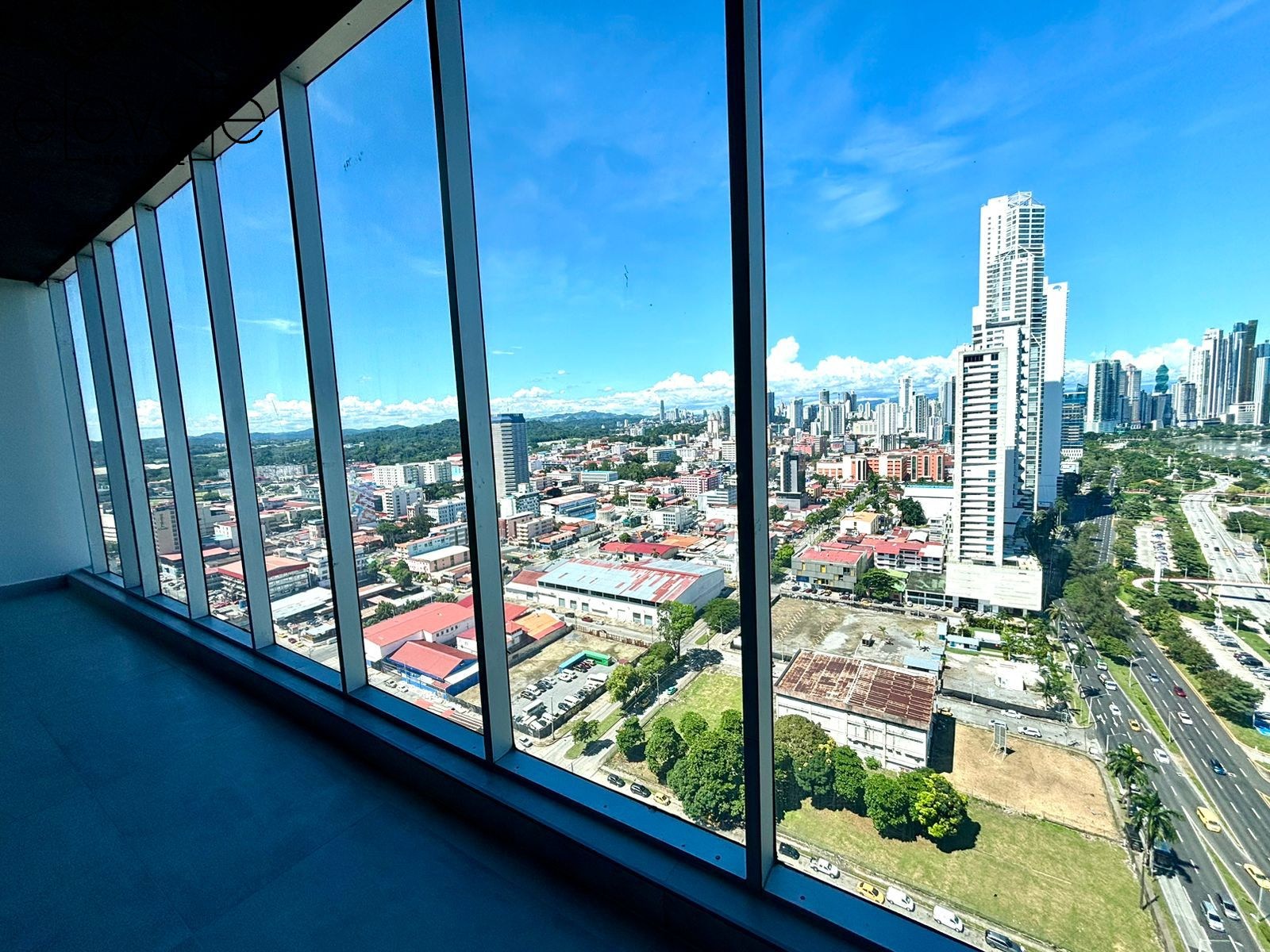 OFICINA, BOC - AVENIDA BALBOA