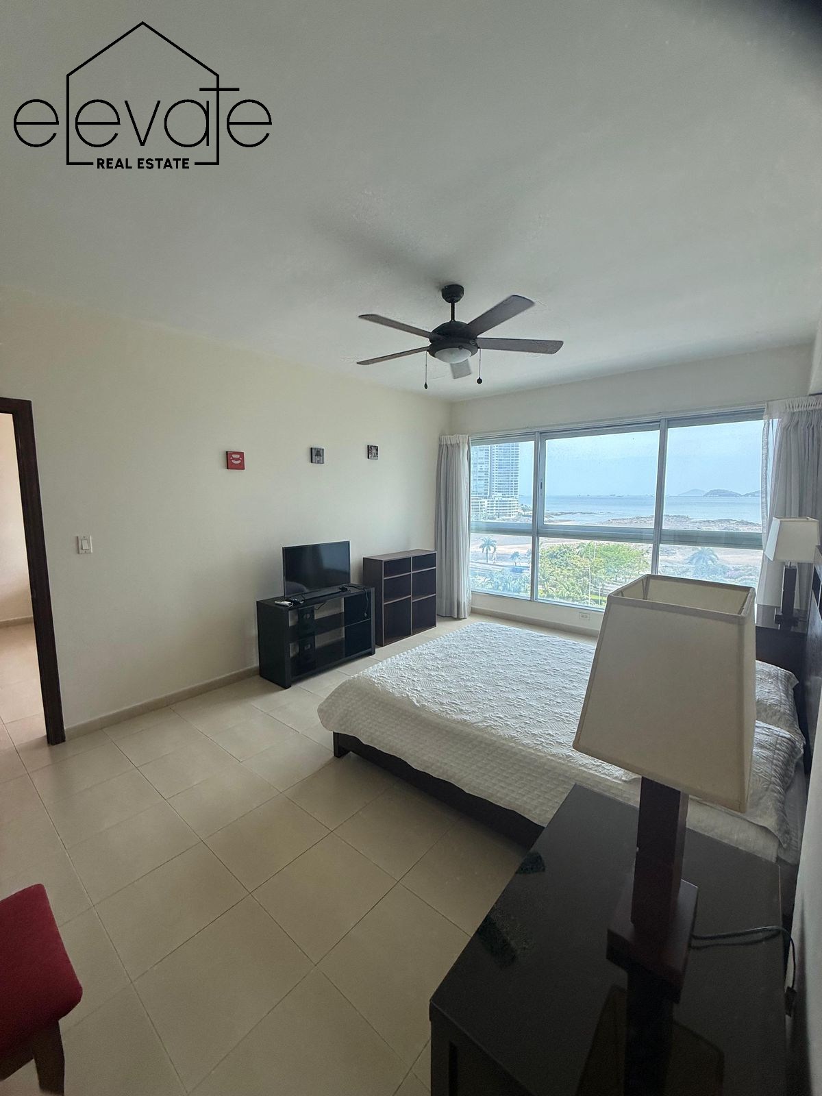 GRANDBAY TOWER - VISTA AL MAR