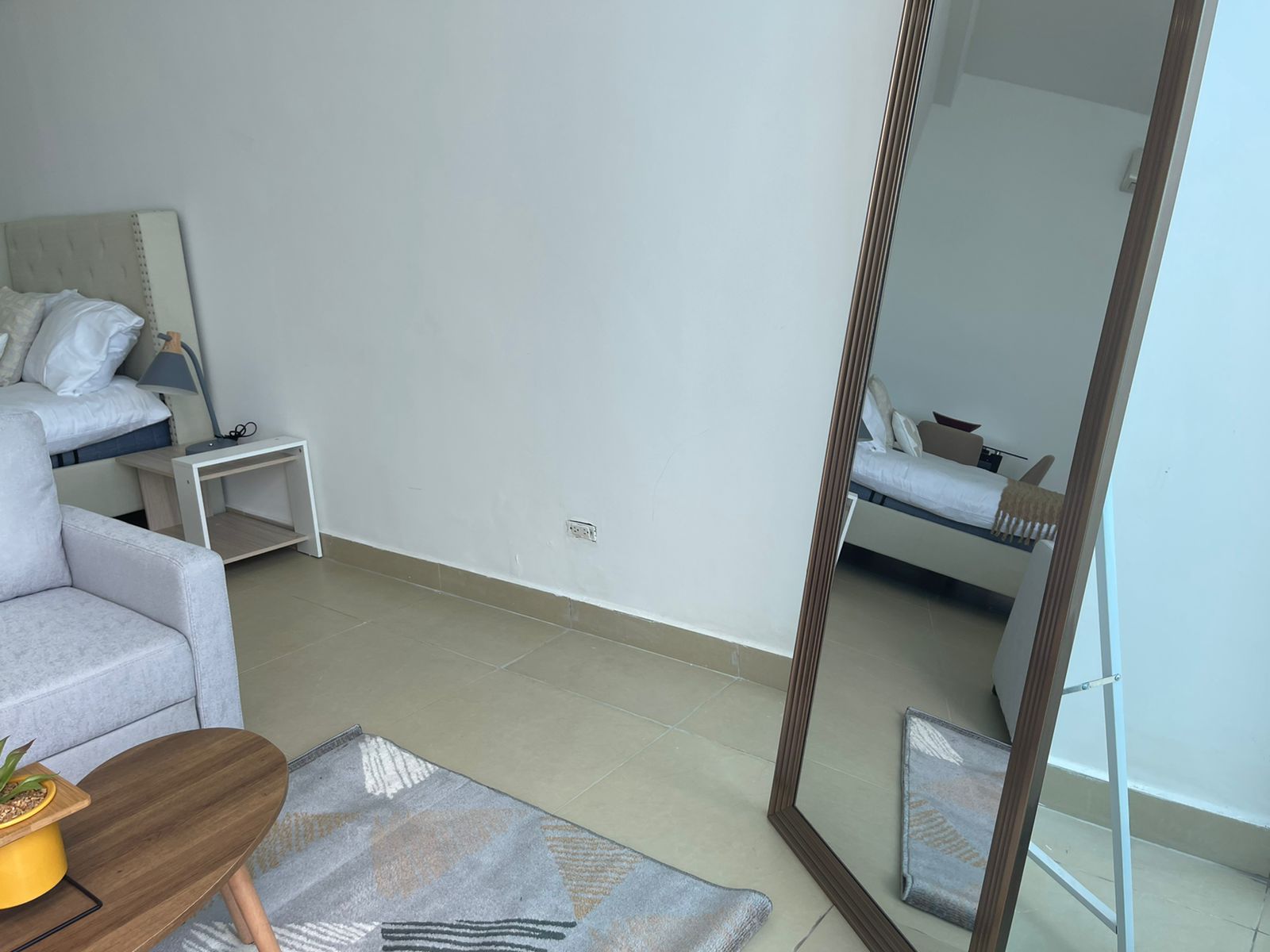 Se alquila apartamento completamente amoblado en Isla Naos - Amador