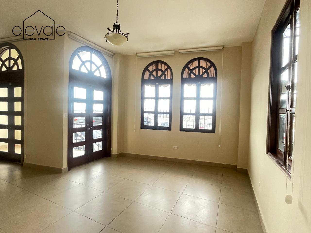 CASCO VIEJO, PANAMÁ - ALQUILER APARTAMENTO CON VISTA AL MAR