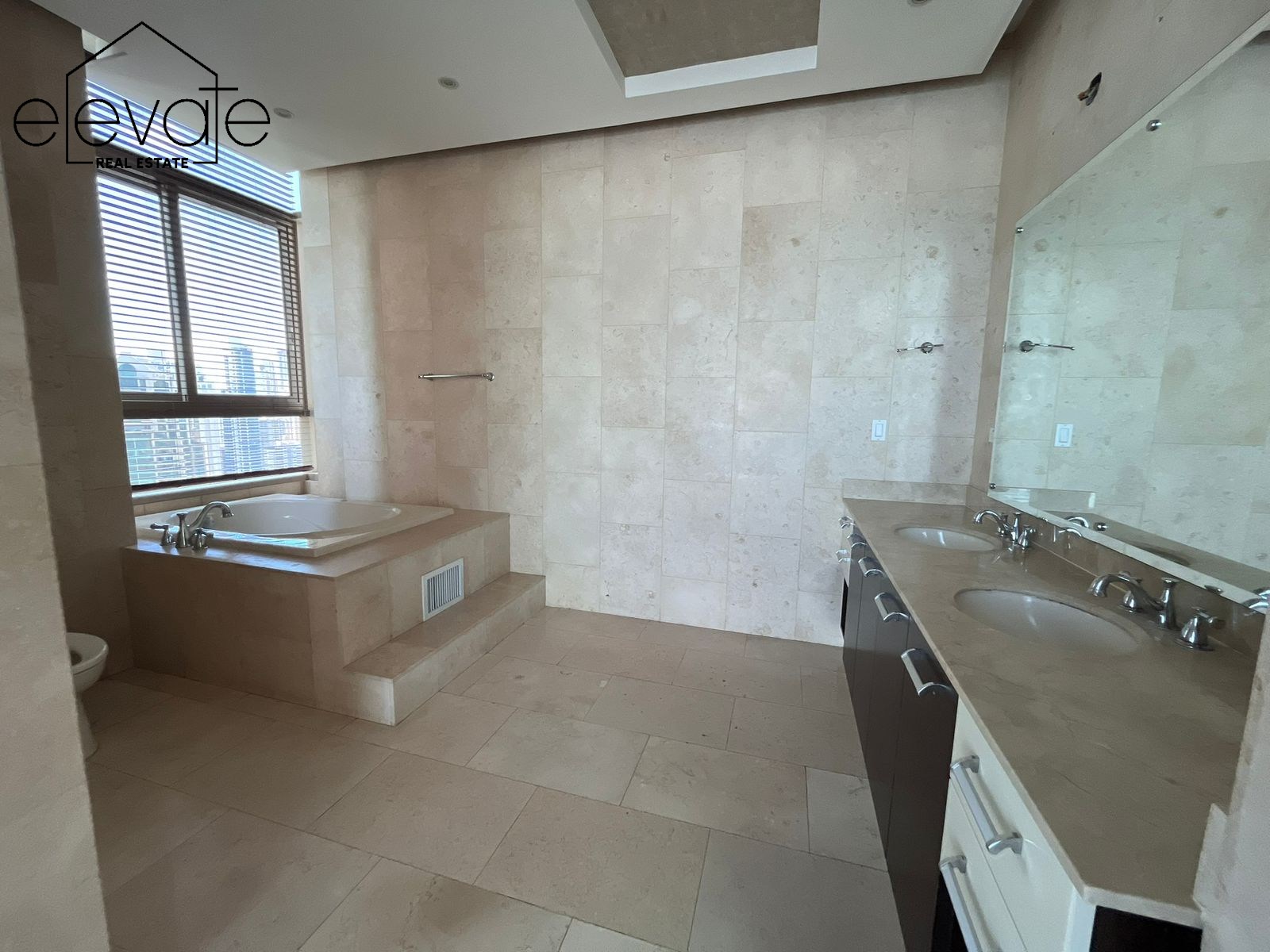 PACIFIC POINT - PUNTA PACIFICA