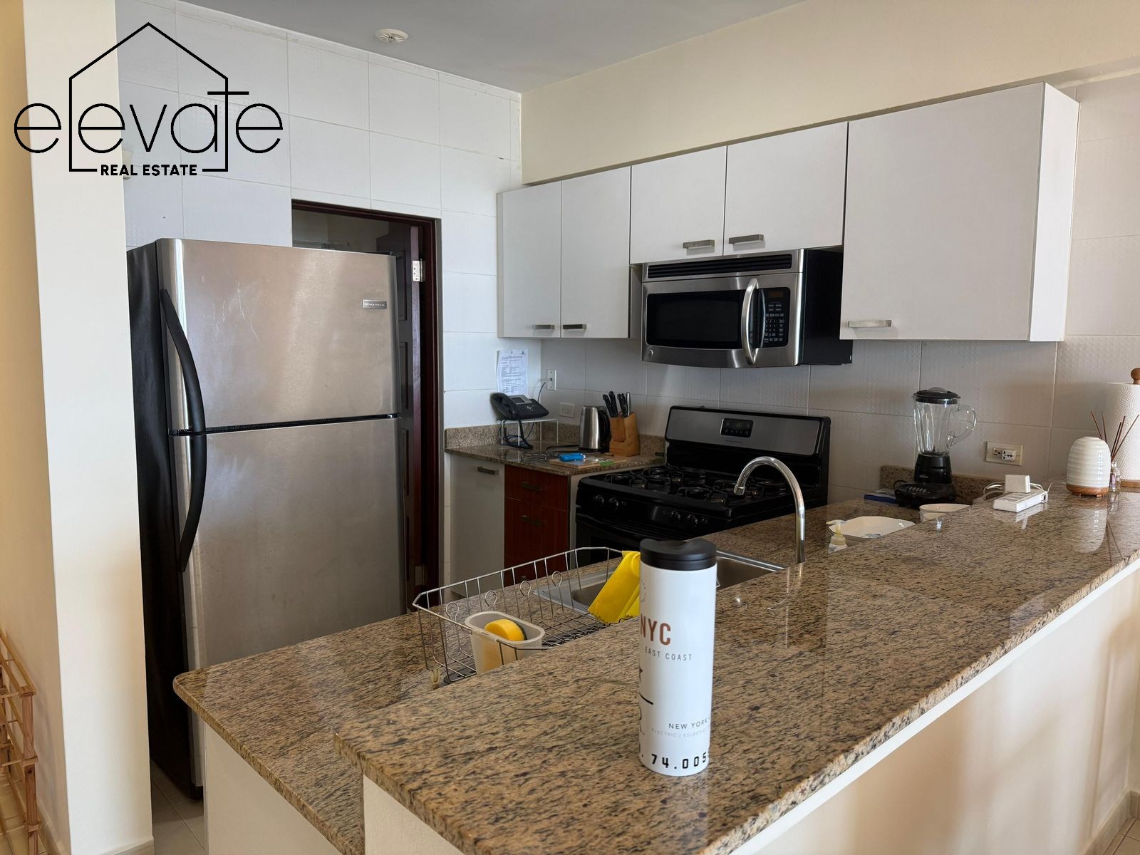 GRANDBAY TOWER - VISTA AL MAR