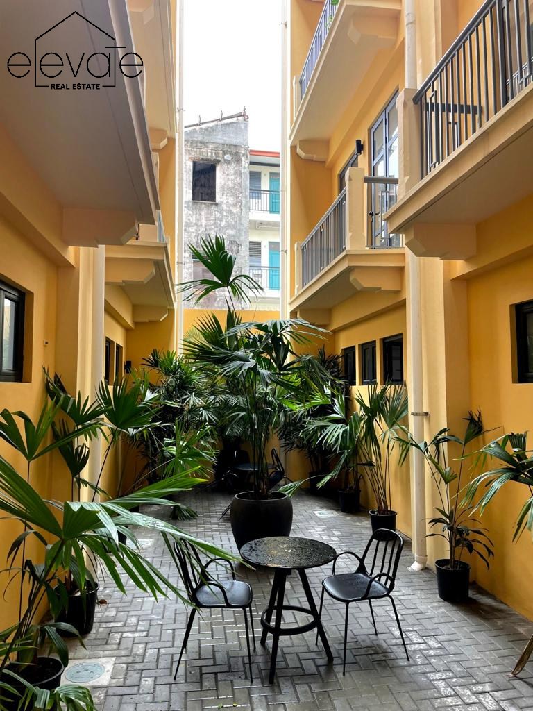 CASA BALCONES - SANTA ANA, CASCO ANTIGUO