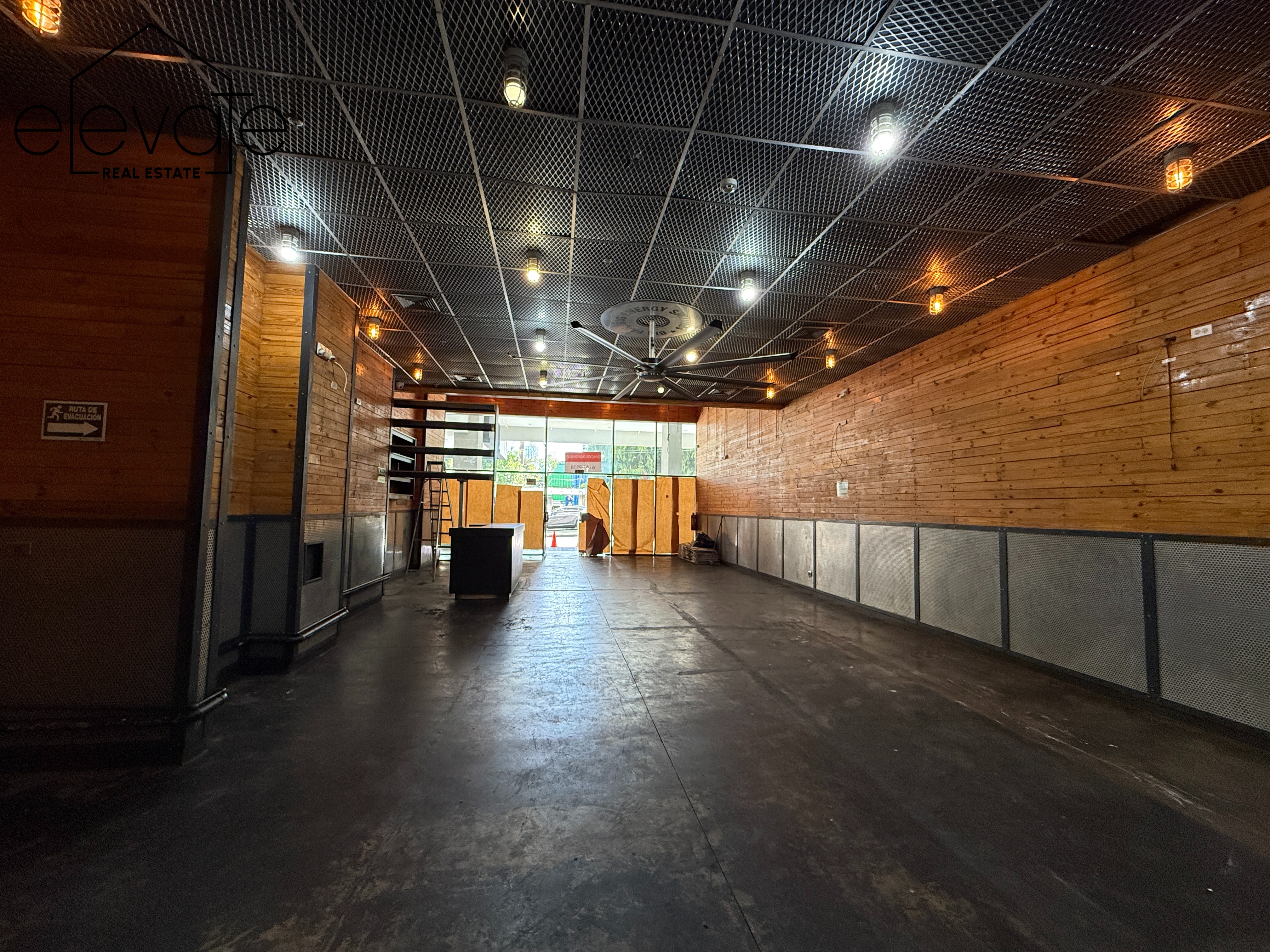 LOCAL COMERCIAL PLANTA BAJA EN OBARRIO