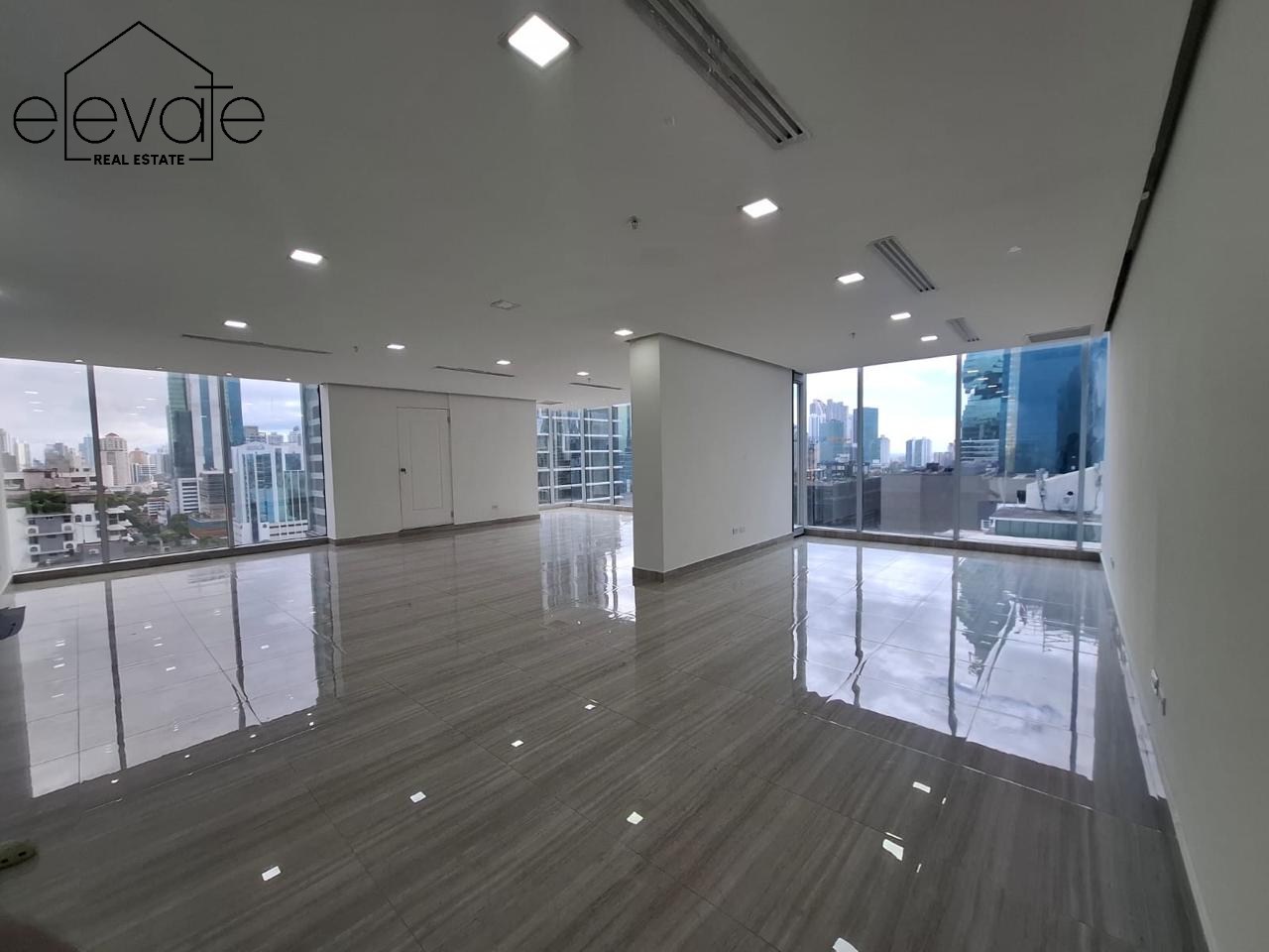 OFICINA EN SAMUEL LEWIS OBARRIO - PH SL55