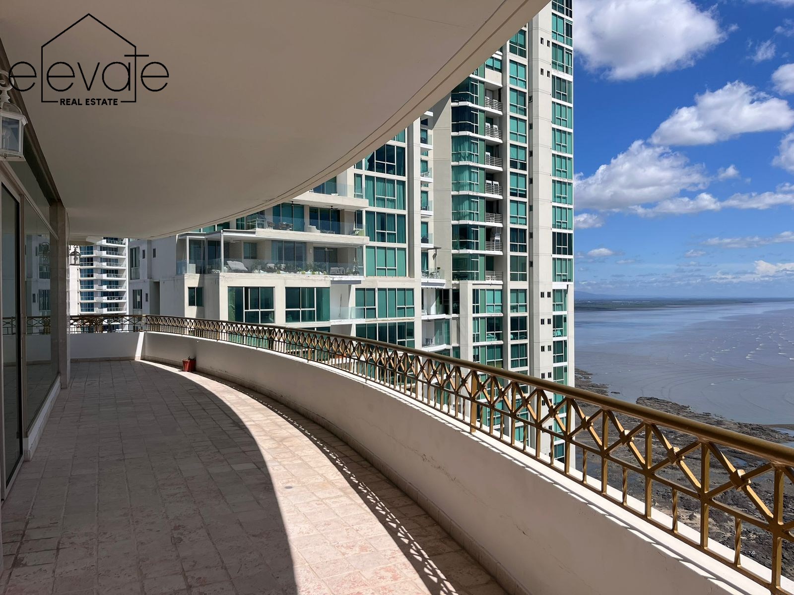 PACIFIC POINT - PUNTA PACIFICA