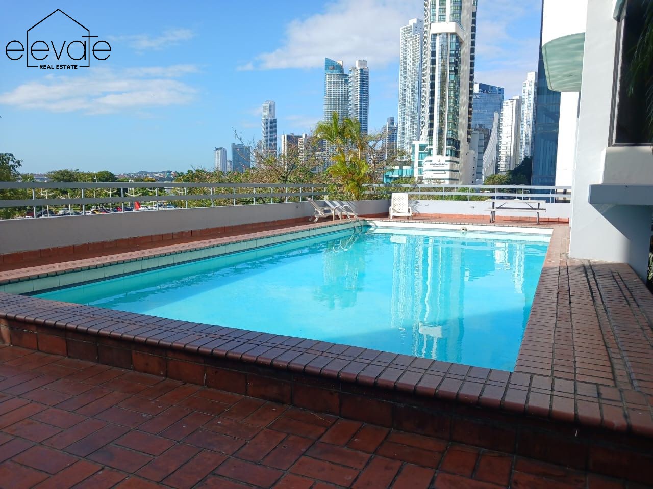 PH LA GAVIOTA - AVENIDA BALBOA