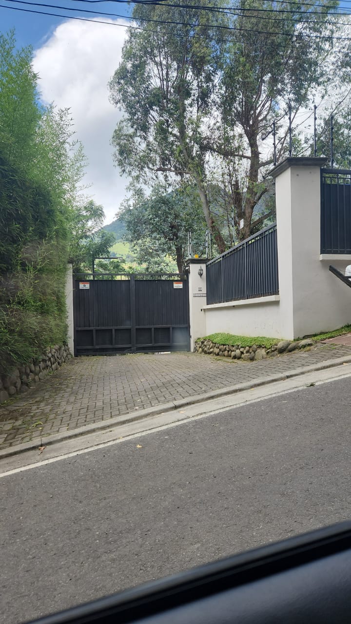 VENTA DE CASA Y DOS APARTAMENTOS, SAN JOSE, ESCAZU, SAN ANTONIO