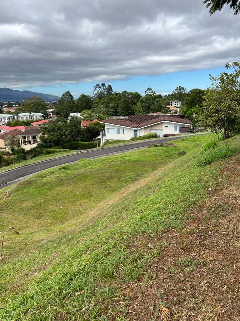 VENTA DE LOTE, SAN JOSE, CURRIDABAT,  COND HACIENDA EL GREGAL