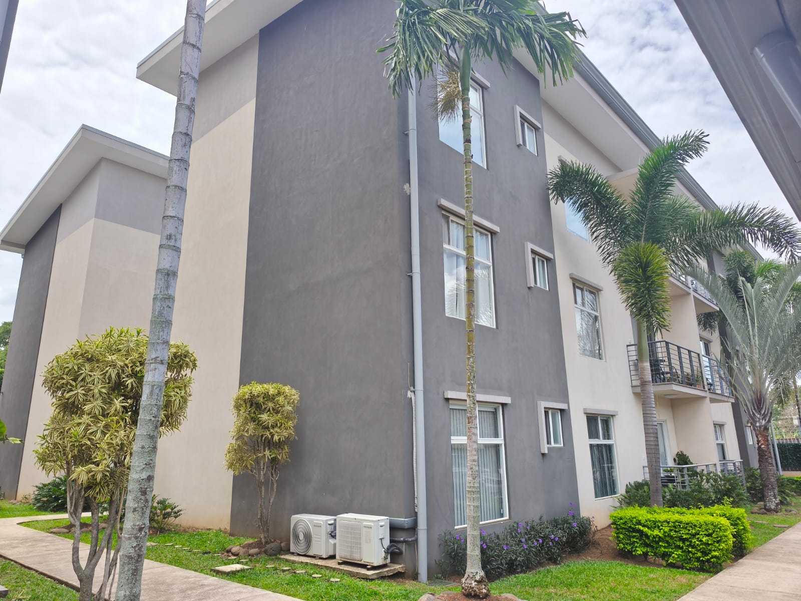 VENTA DE APARTAMENTO, HEREDIA, BELEN, VISTAS DE LA RAMBLA 
