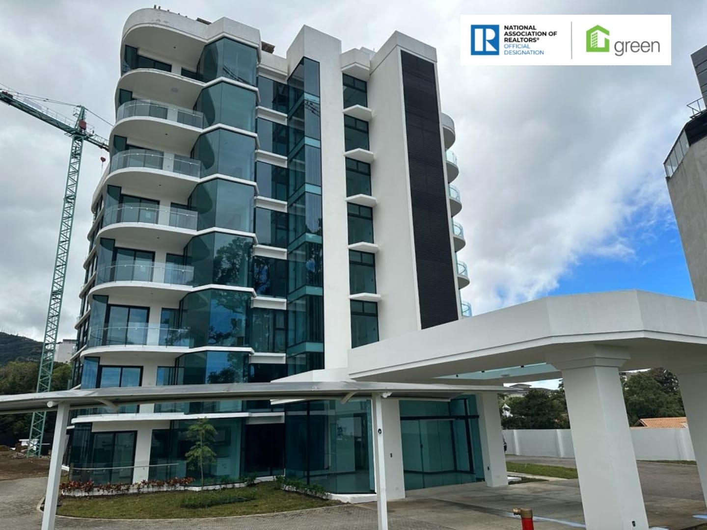 VENTA DE APARTAMENTO, SAN JOSE, ESCAZÚ