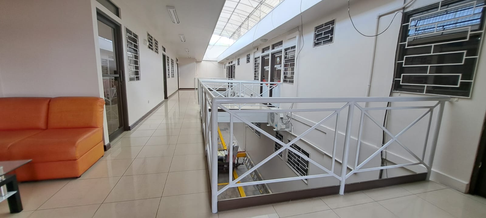 ALQUILER DE OFICINAS, SAN JOSE, ROHRMOSER