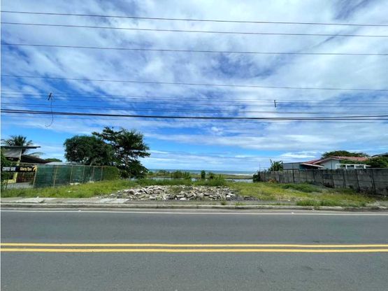 ALQUILER DE LOTE, LIMÓN, PIUTA