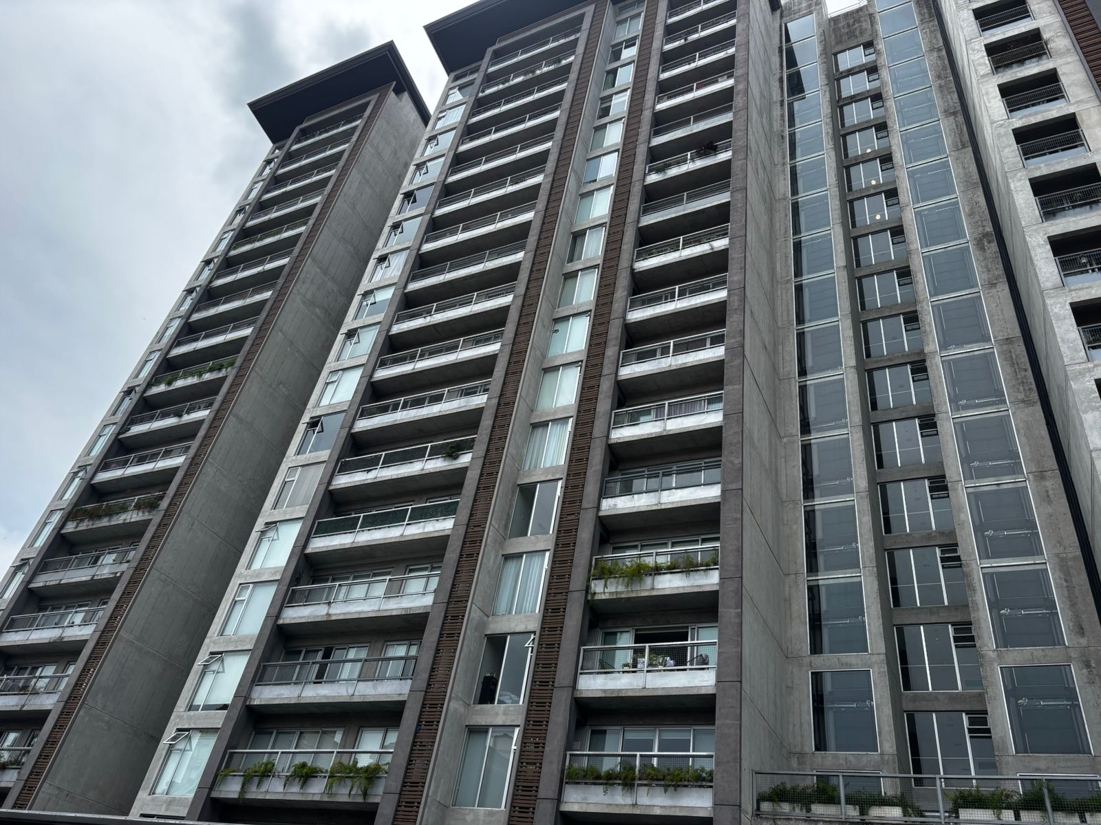 ALQUILER DE APARTAMENTO, SAN JOSE, URUCA, AZENZA TOWERS