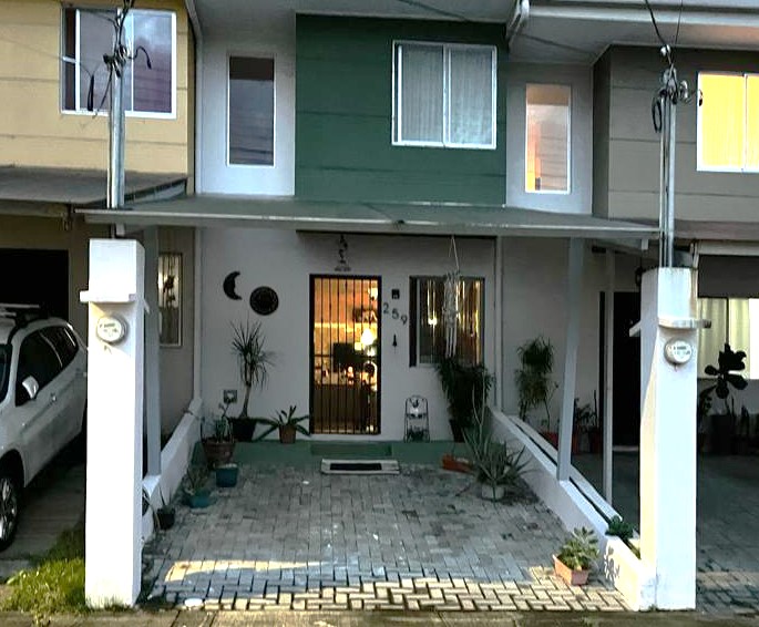 VENTA DE CASA EN HEREDIA, SAN PABLO, CONDOMINIO HACIENDA LAS FLORES