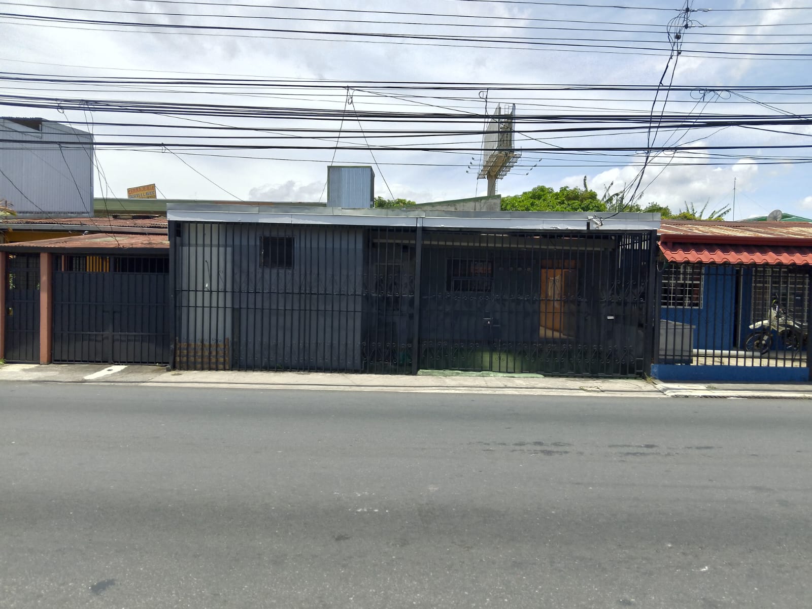VENTA DE 4 APARTAESTUDIOS, SAN JOSÉ, ZAPOTE CENTRO