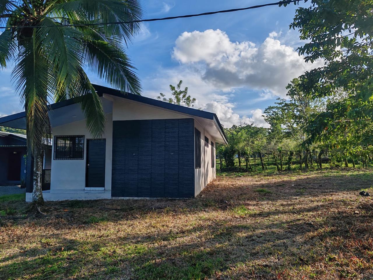 VENTA DE CASA JIMENEZ DE GUAPILES POCOCI