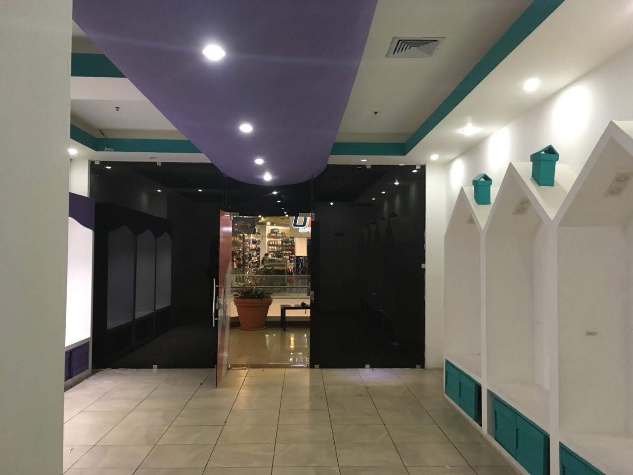 VENTA DE LOCAL, HEREDIA, MALL PASEO DE LAS FLORES