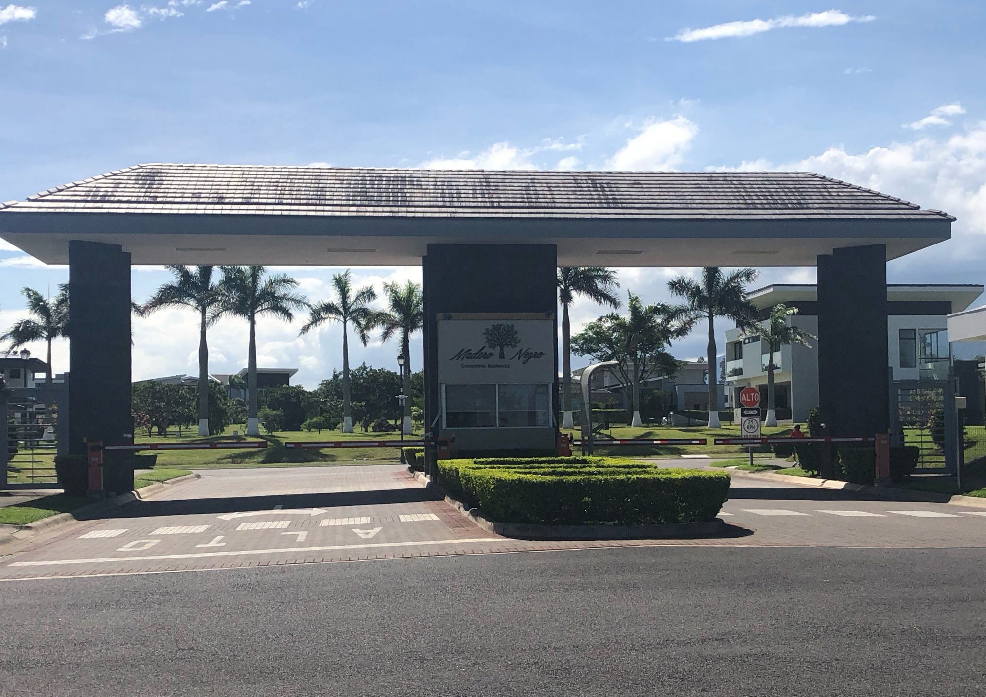 VENTA DE LOTE, ALAJUELA, LA GUACIMA, CONDOMINIO MADERO NEGRO