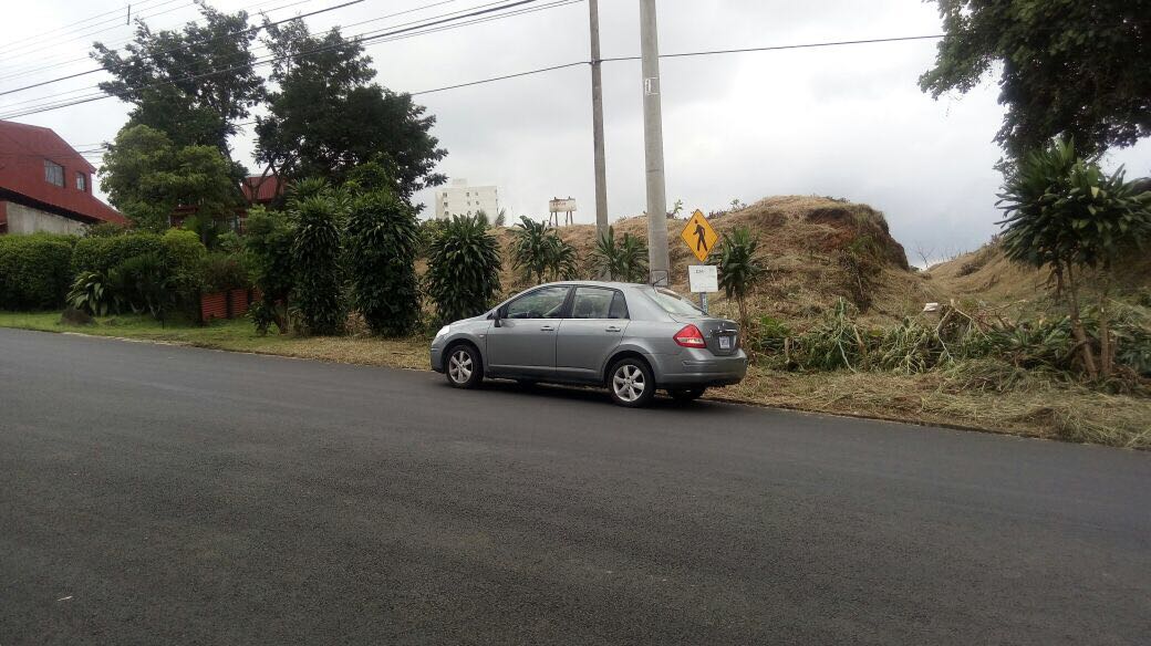 VENTA DE LOTE COMERCIAL Y DE ALTA DENSIDAD, HEREDIA, ULLOA