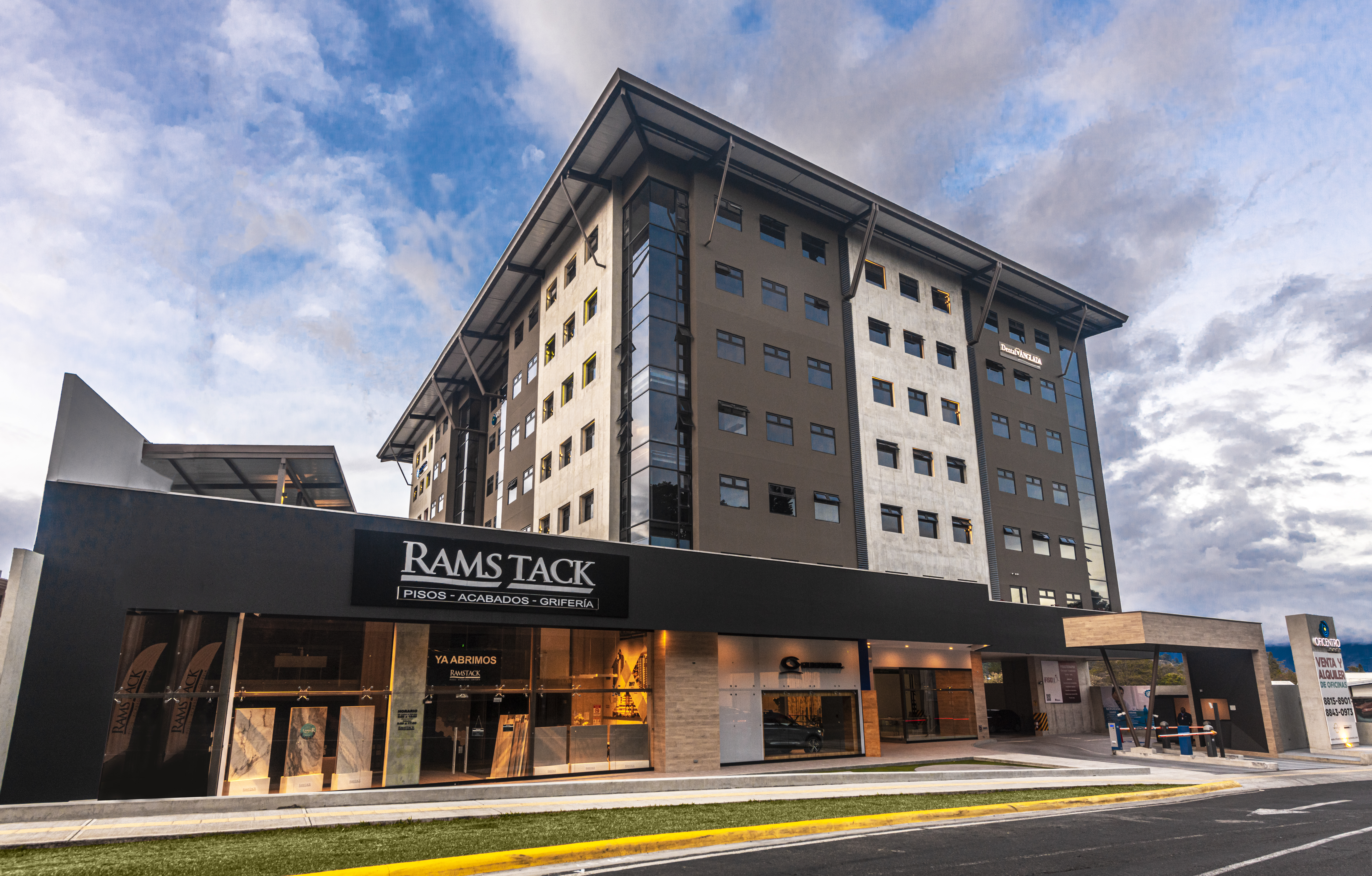 VENTA DE OFICINAS, SAN JOSE, CURRIDABAT, PINARES, OFICENTRO MOMENTUM