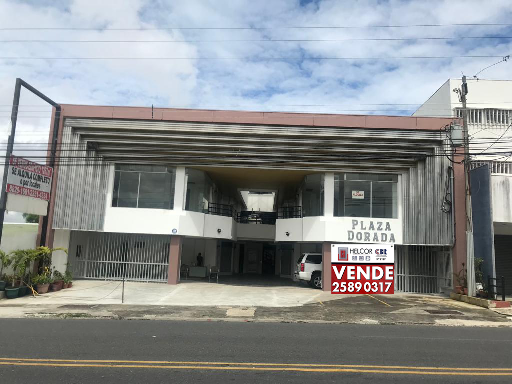 VENTA DE EDIFICIO COMERCIAL, MORAVIA, PLAZA DORADA. 