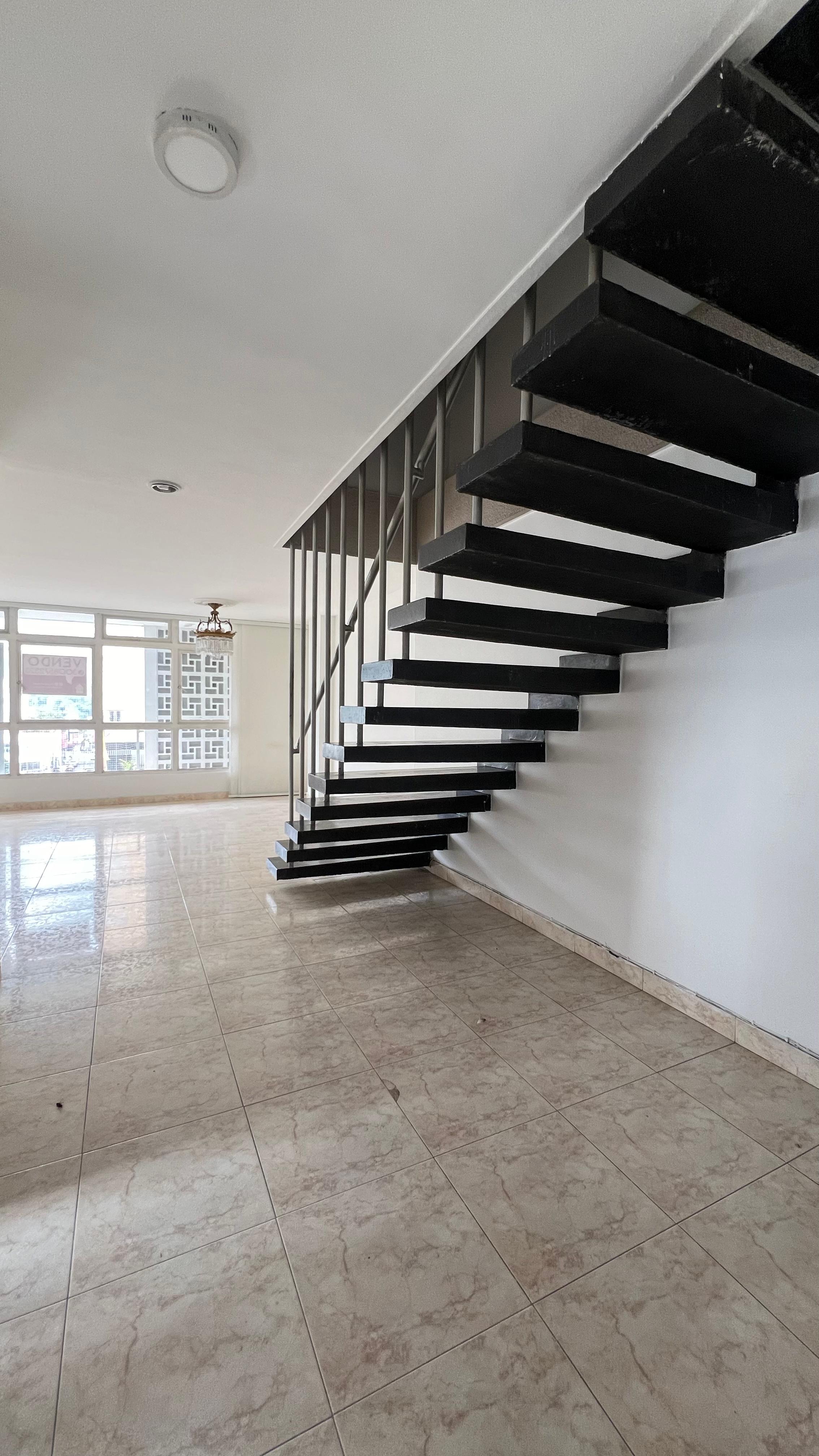 ARRIENDO APARTAMENTO DUPLEX EDIFICIO COMBEIMA CENTRO IBAGUE