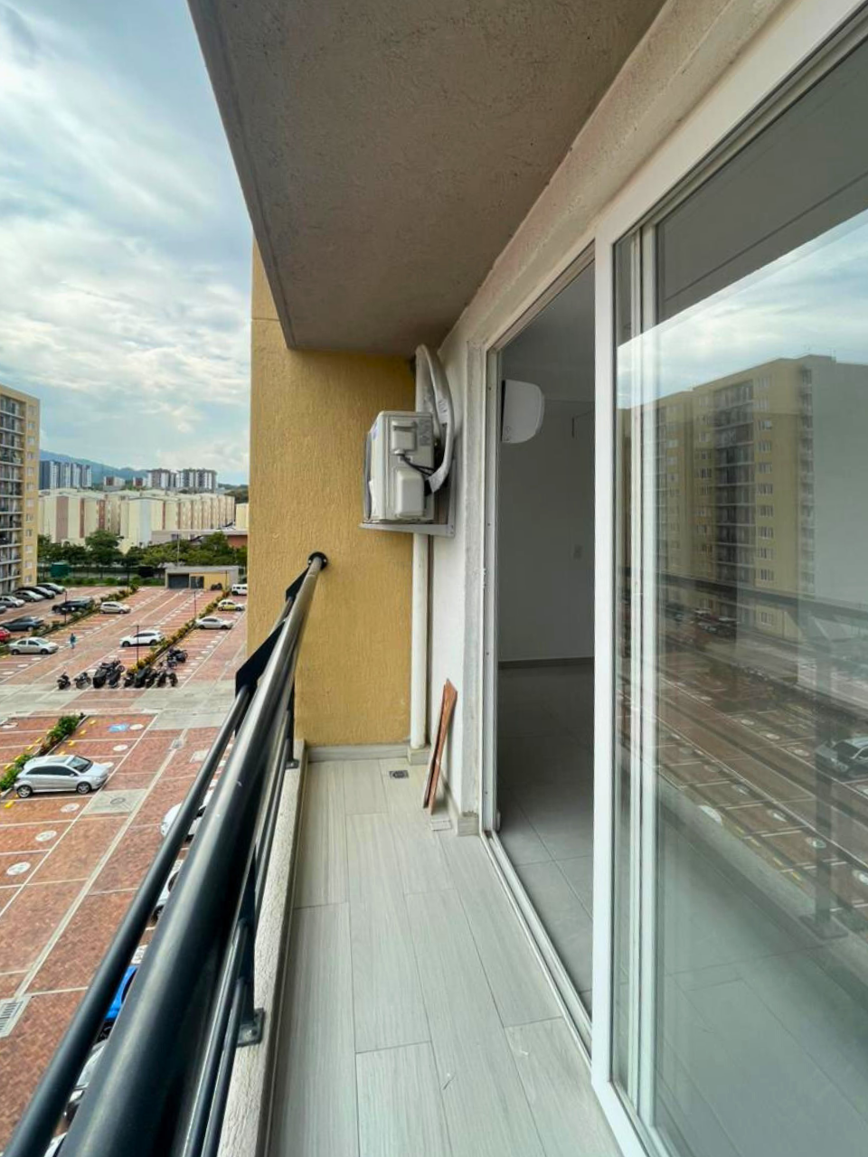 ARRIENDO APARTAMENTO HACIENDA SANTA CRUZ