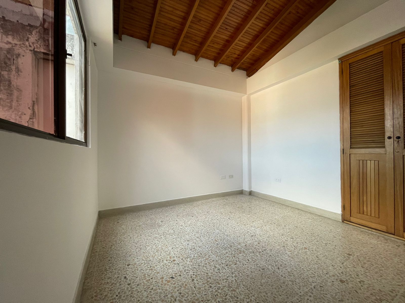 CASA EN CALAZANS