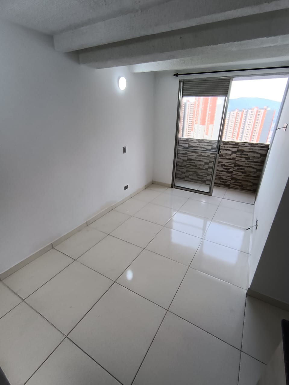 Arriendo Apartamento Robledo Pajarito