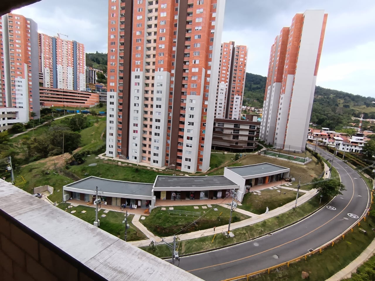 Arriendo Apartamento Robledo Pajarito