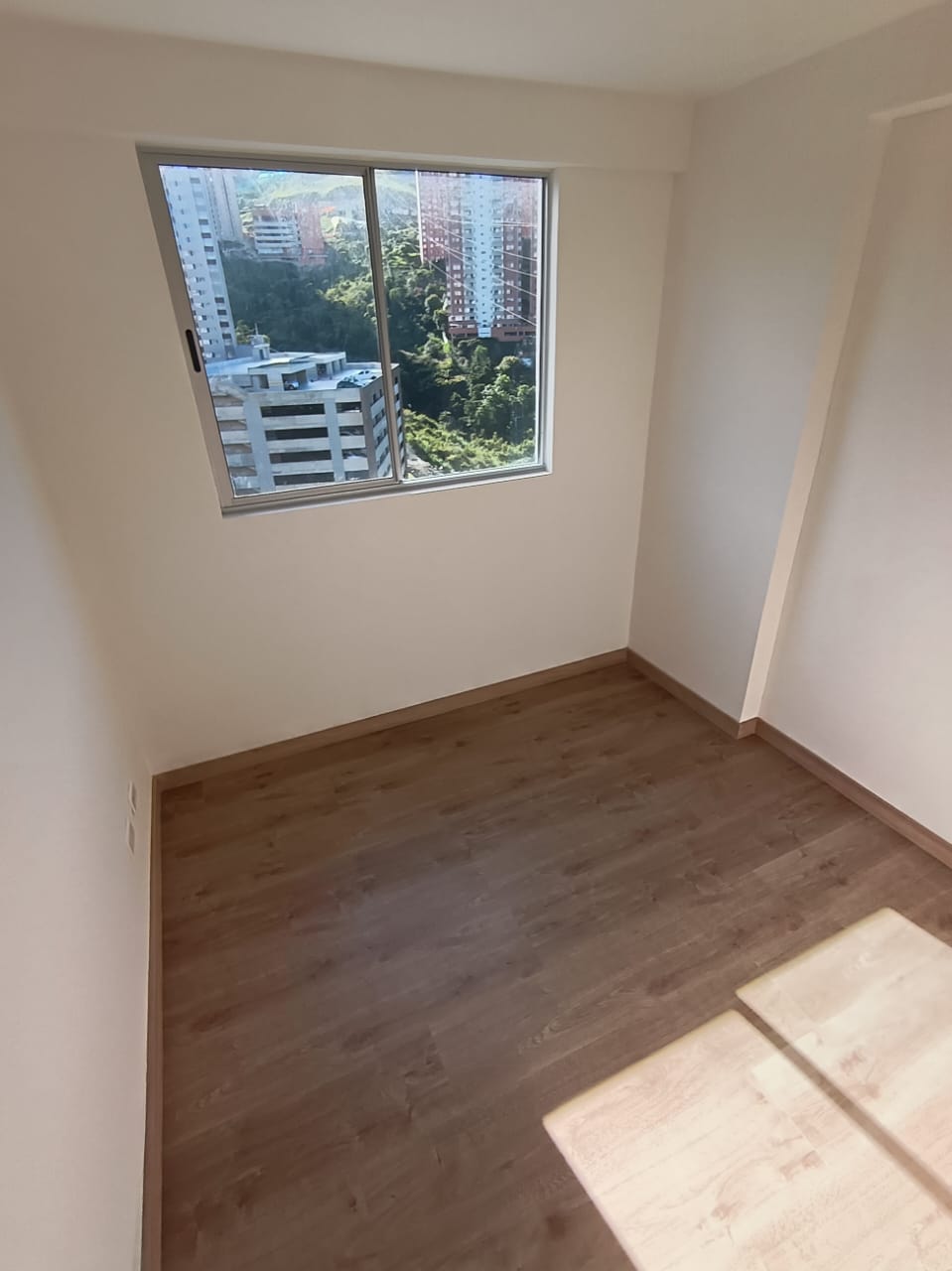 Arriendo Apartamento Calasanz