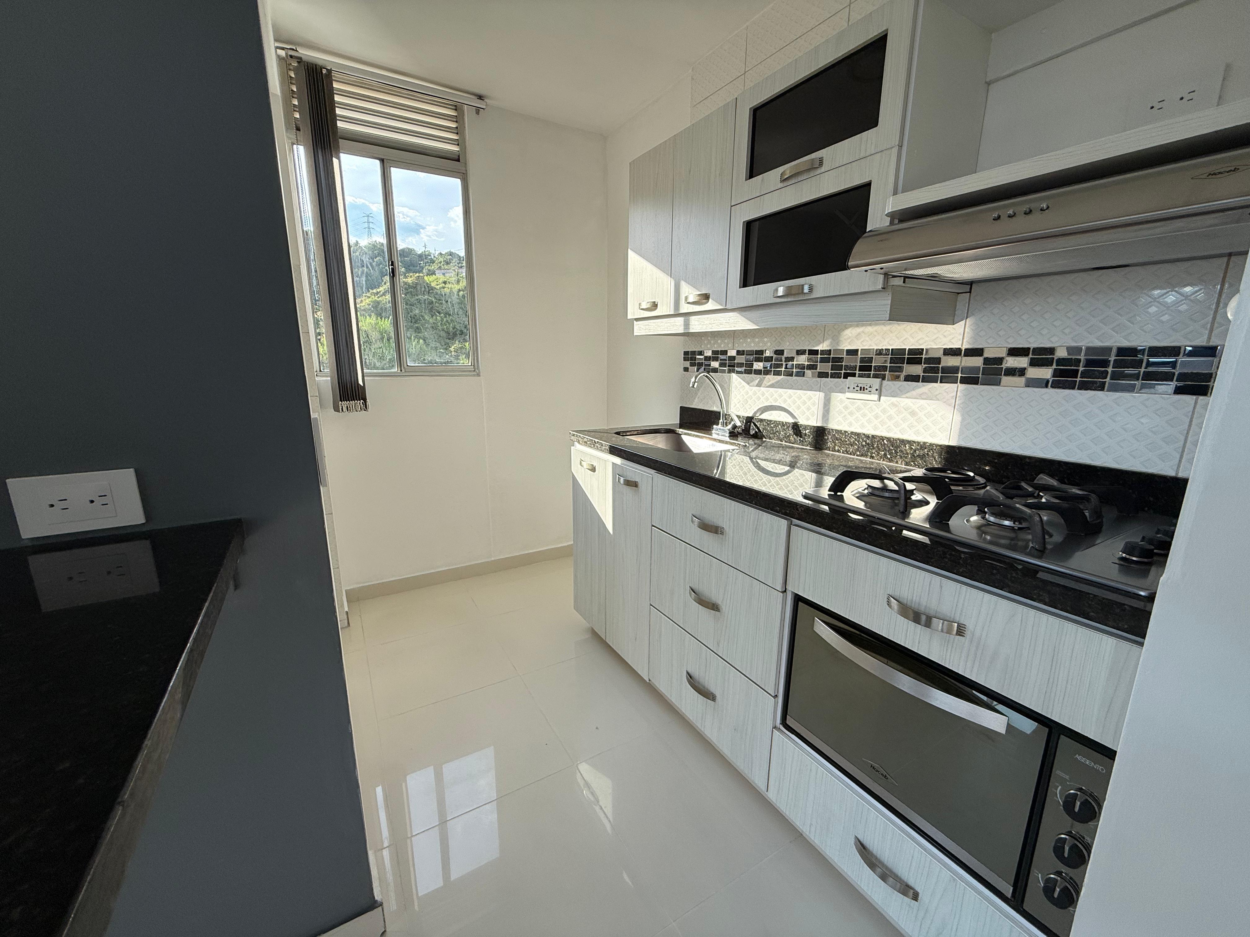 ARRIENDO APARTAMENTO EN CALASANZ PARTE ALTA