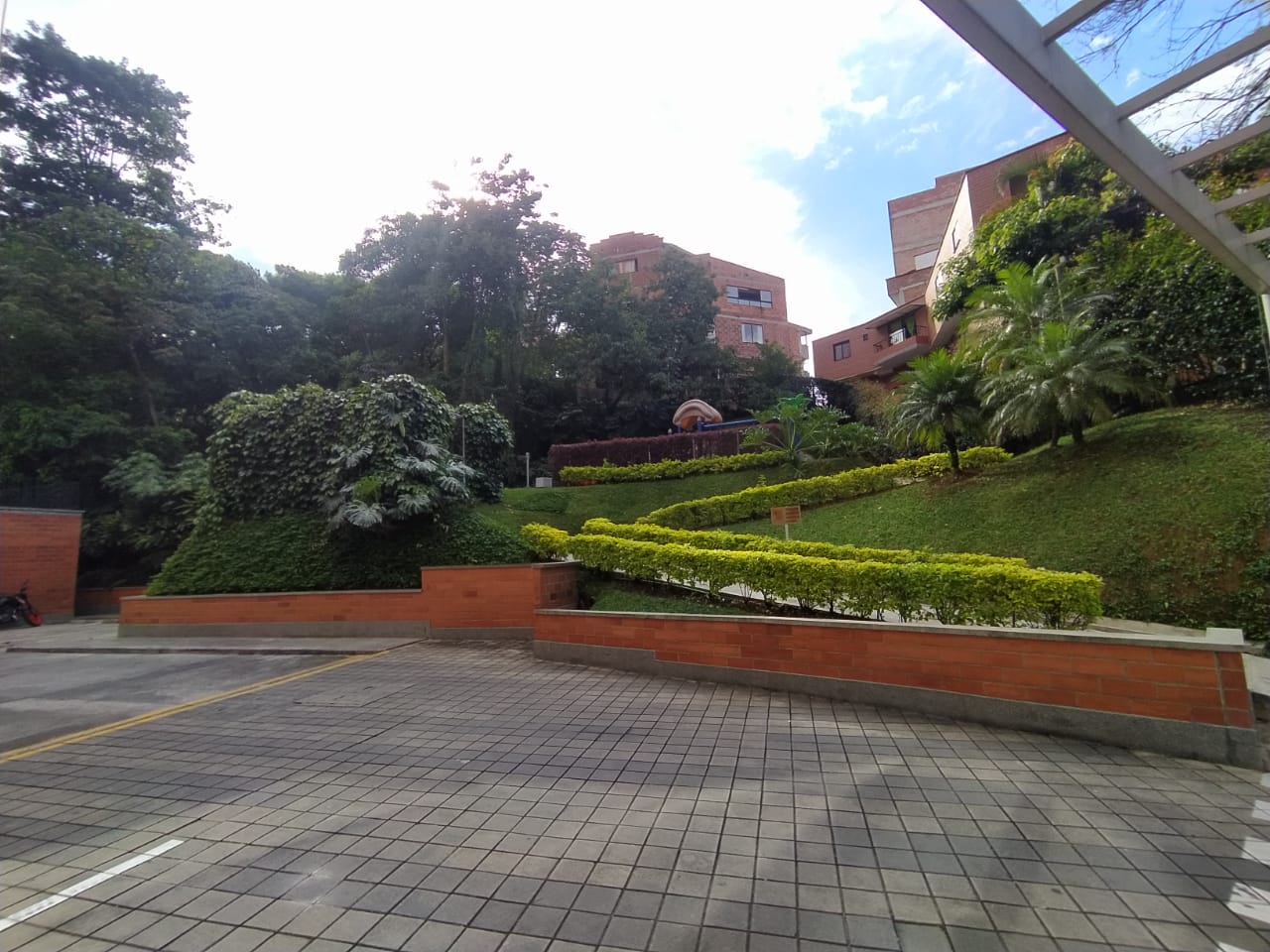 Arriendo Apartamento En Señorial Envigado