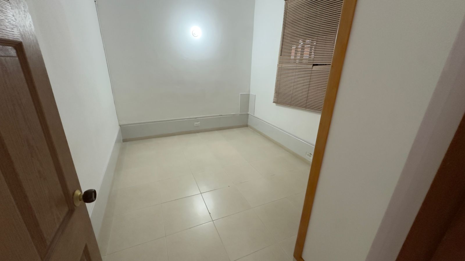 ARRIENDO CASA PARA COMERCIO