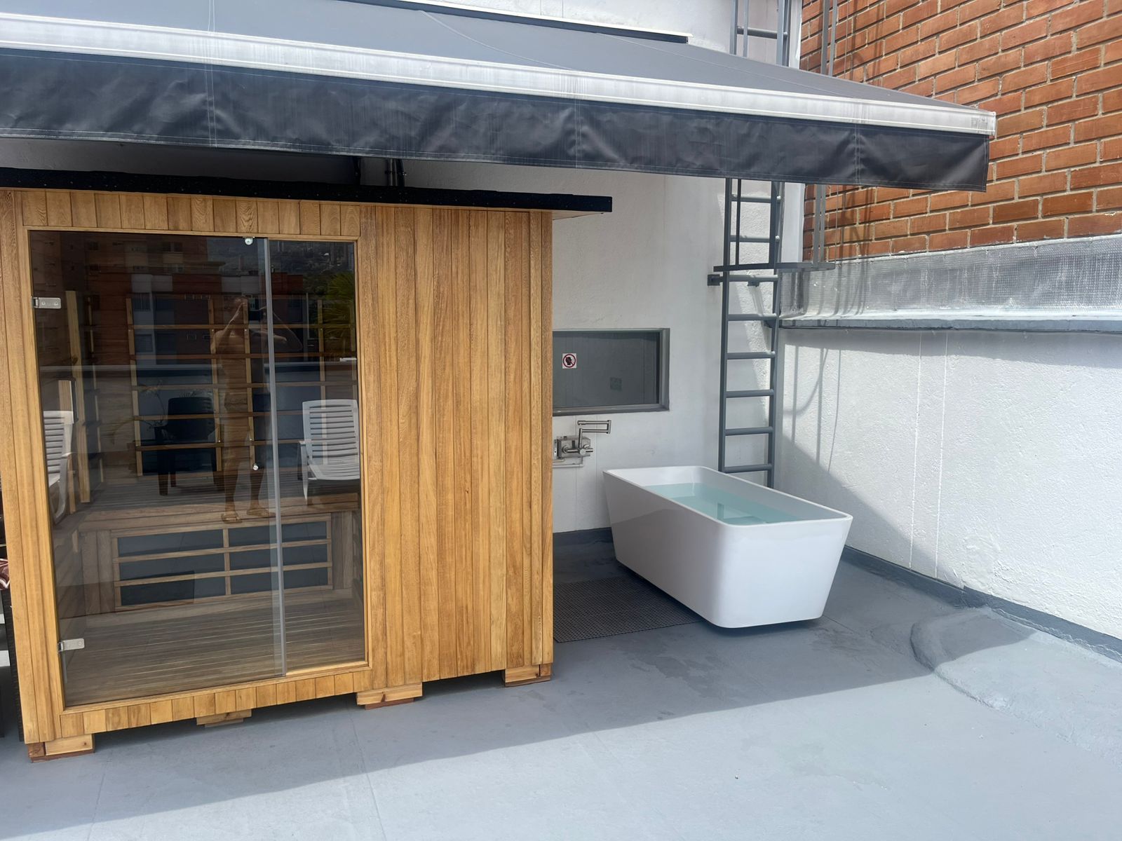 VENDO APARTAMENTO EN LAURELES