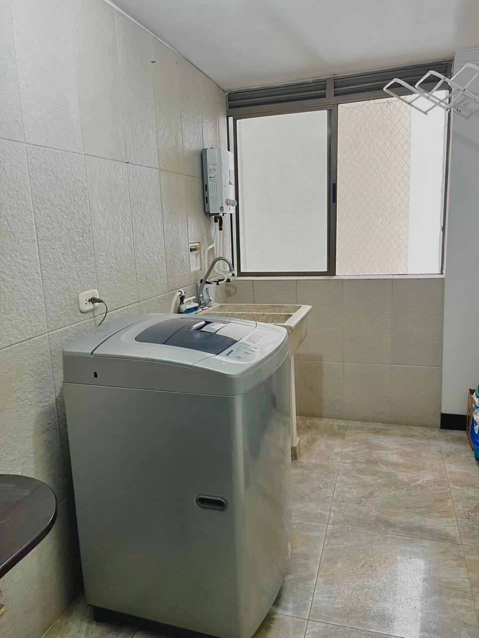 Venta Apartamento Loma De Los Bernal