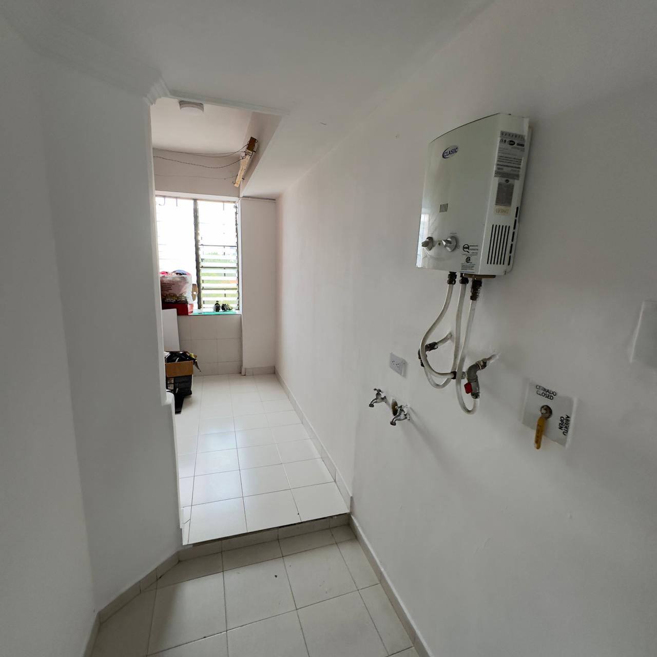 ARRIENDO APARTAMENTO EN SAN JUAQUIN