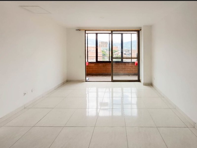 ARRIENDO APARTAMENTO EN BARRIO CRISTOBAL