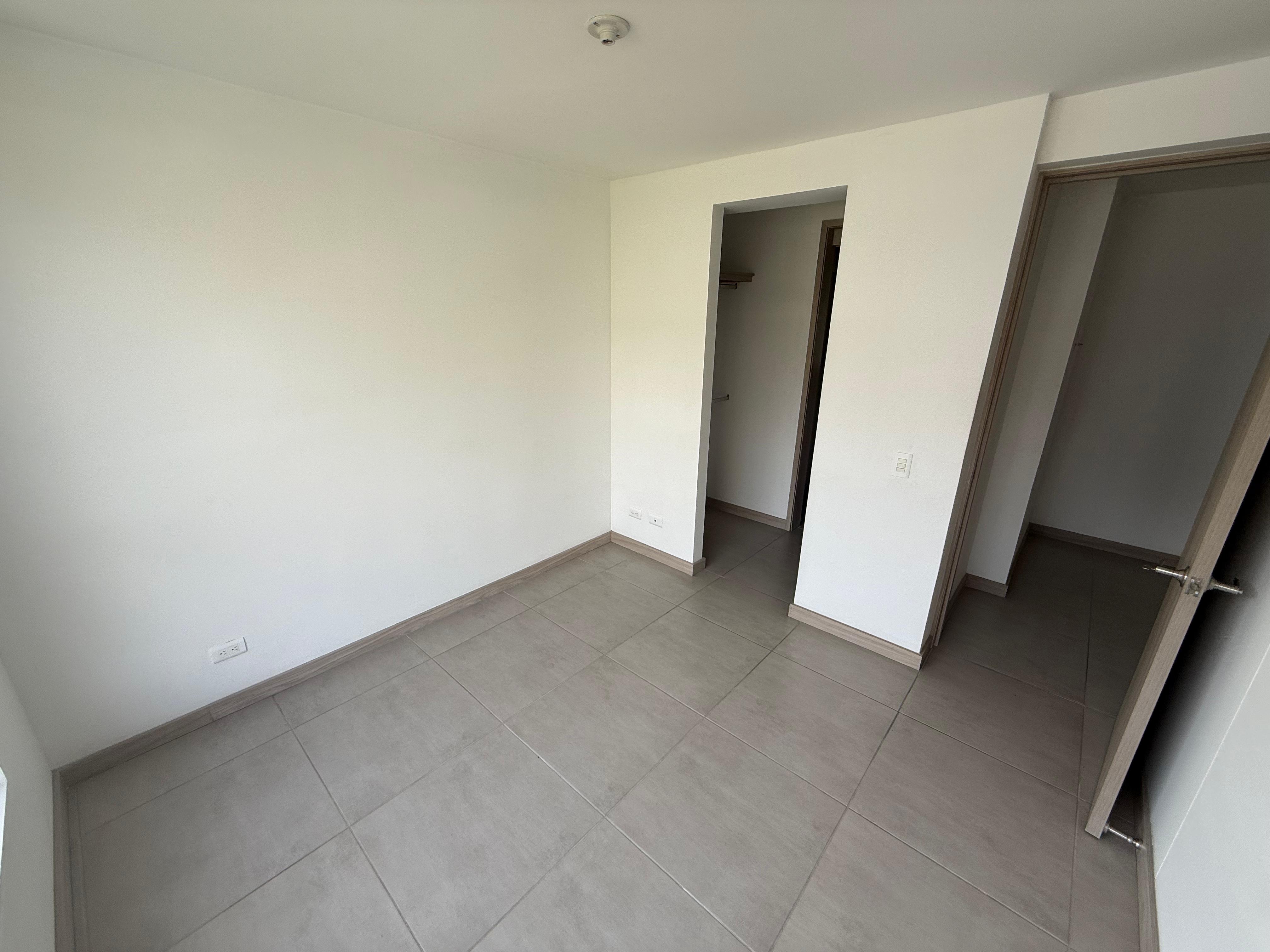 Arriendo Apartamento Calasanz