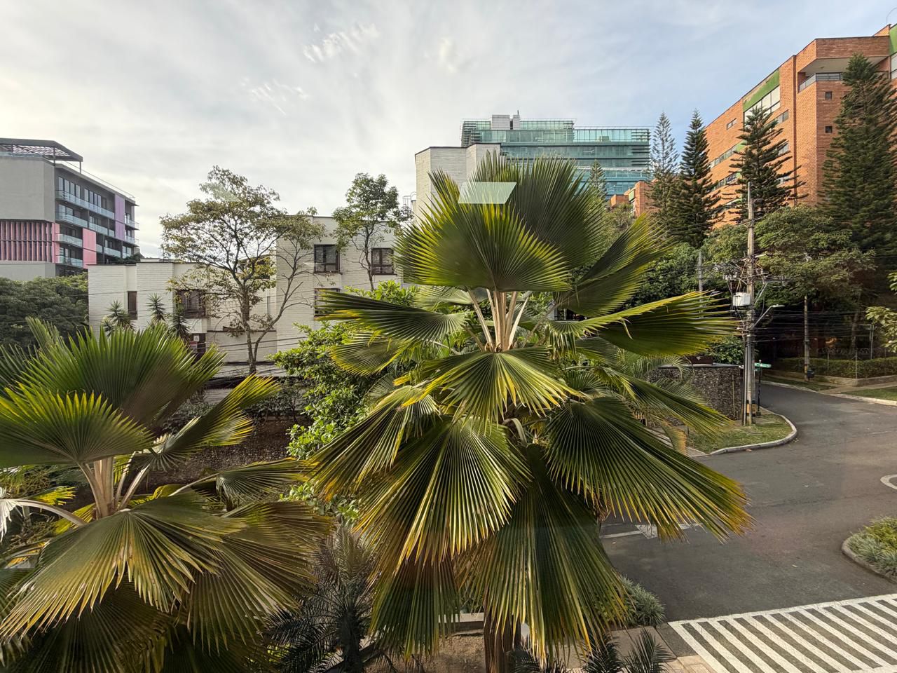 ARRIENDO LOCAL EN EL POBLADO.