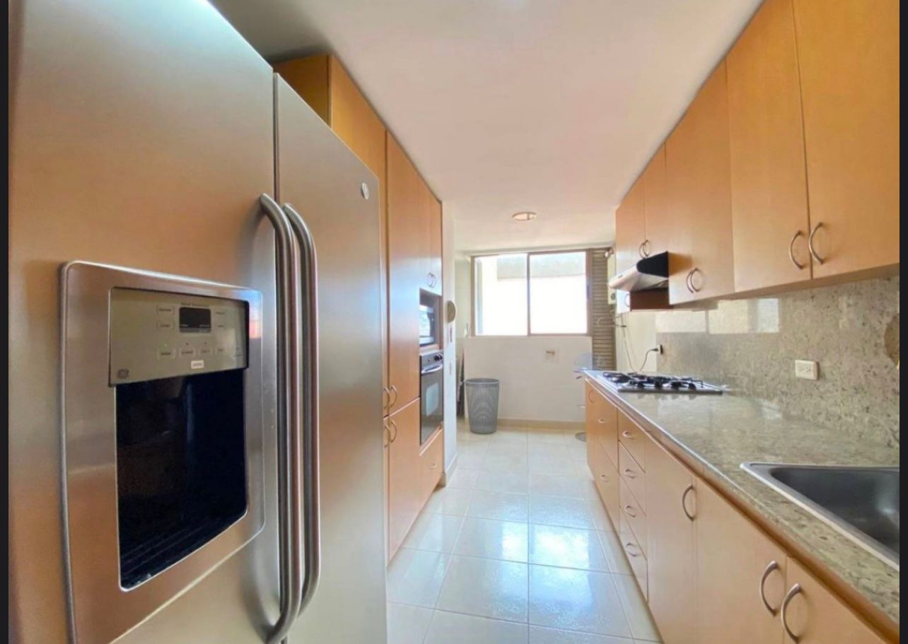 ARRIENDO APARTAMENTO AMOBLADO EN EL POBLADO