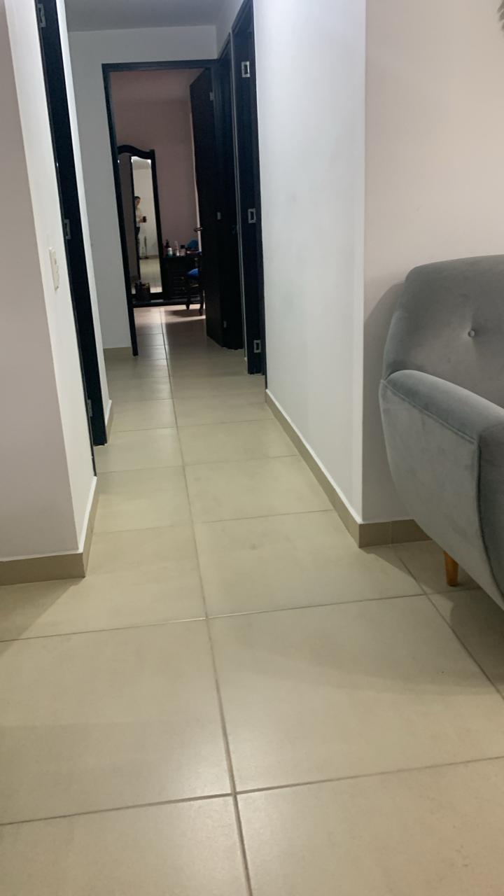 VENDO APARTAMENTO EN SANTA MONICA