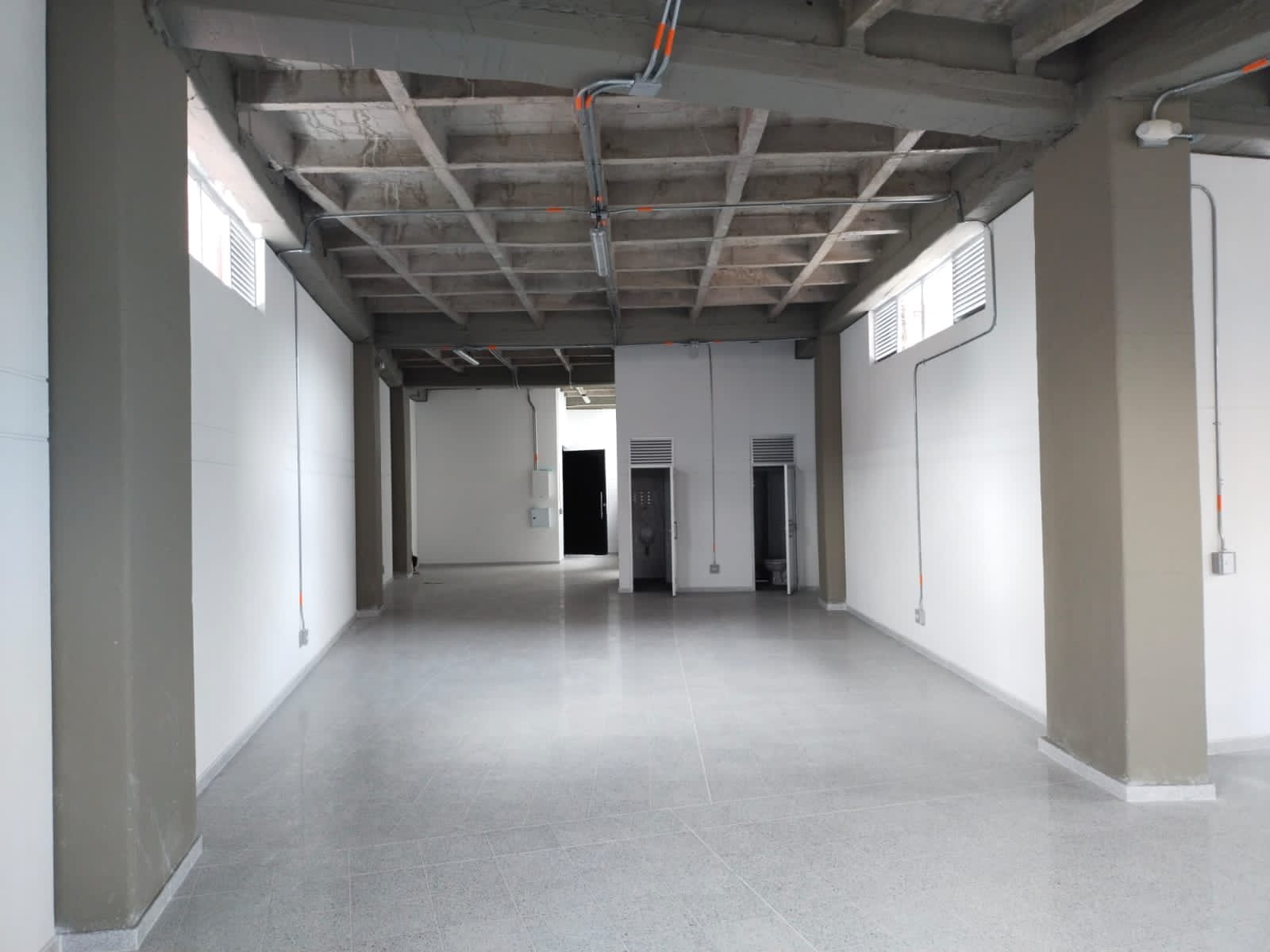 ARRIENDO BODEGA EN BELEN SAN BERNANDO