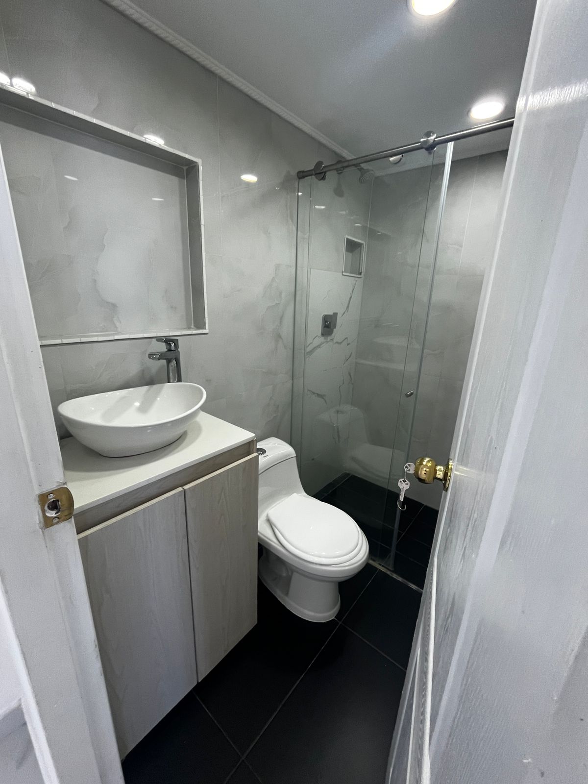 Arriendo apartamento Robledo Pajarito