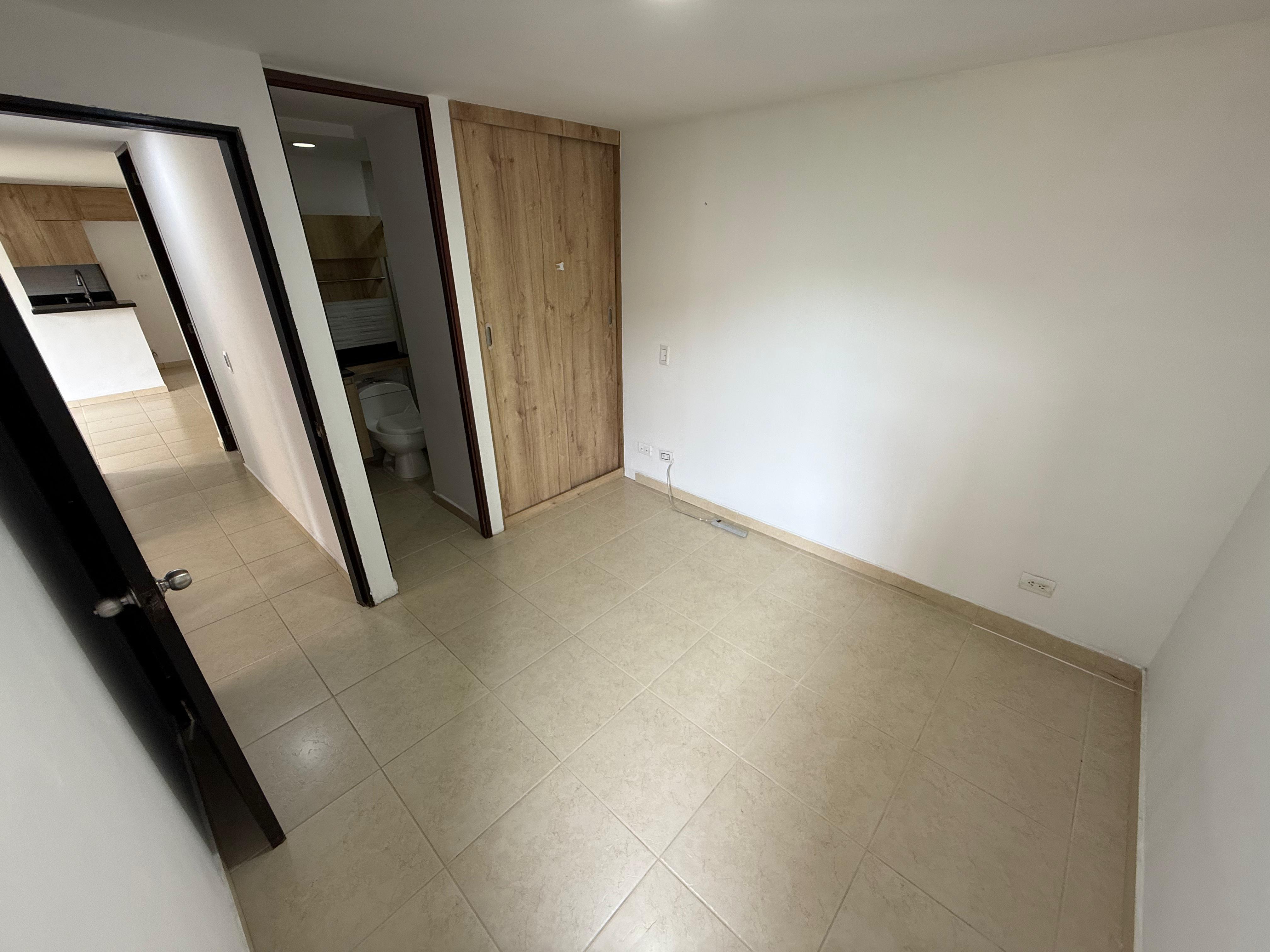 Arriendo Apartamento Calasan