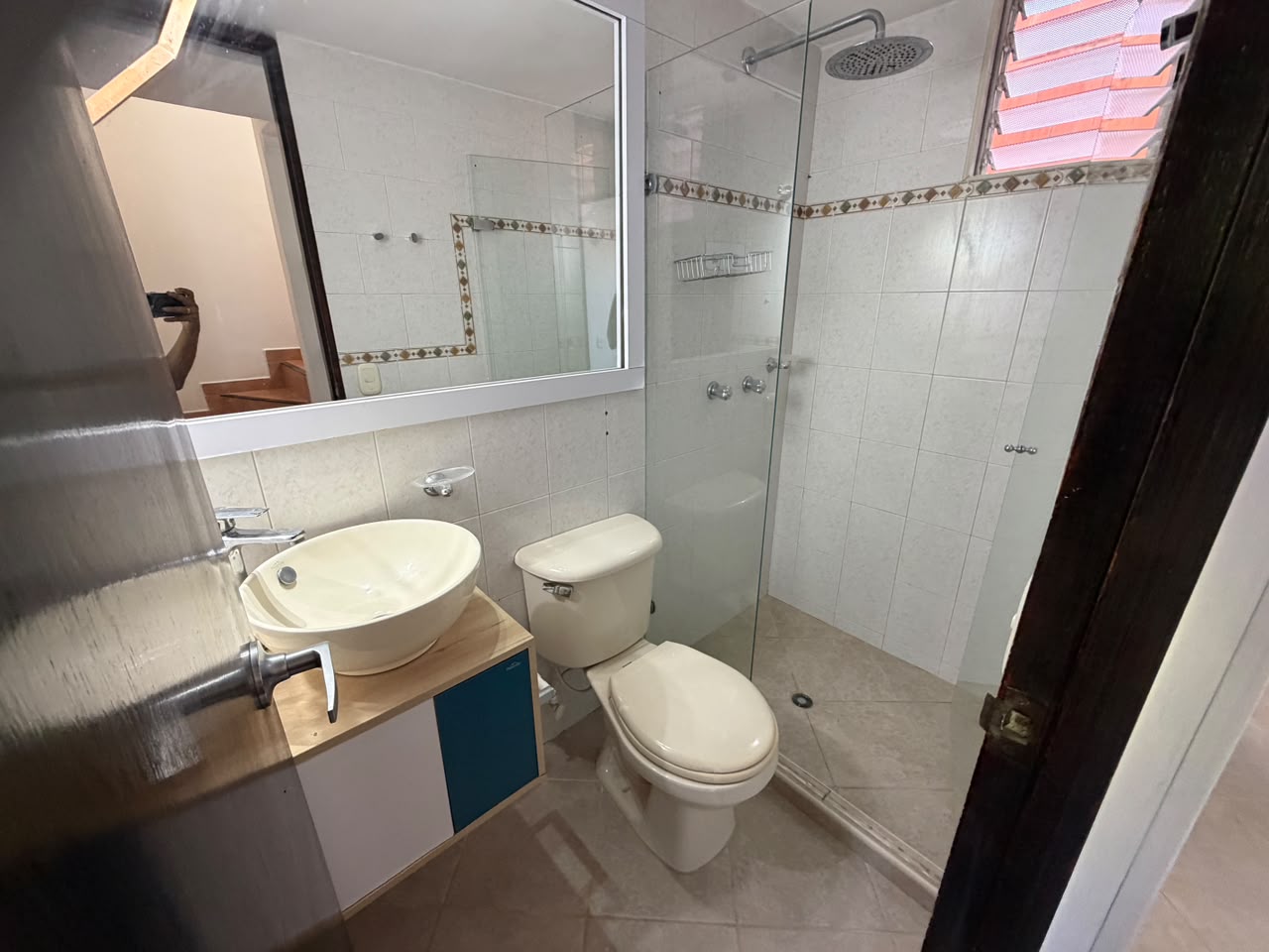 ARRIENDO APARTAMENTO EN LA MOTA