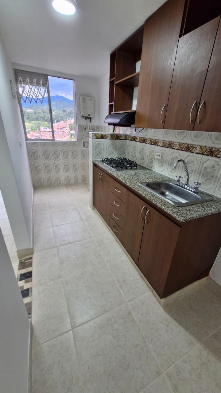 VENDO APARTAMENTO EN VIVIENDAS DEL SUR ITAGUI